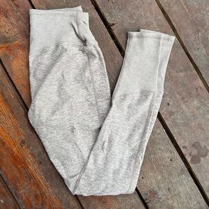 Alo Yoga Leggings